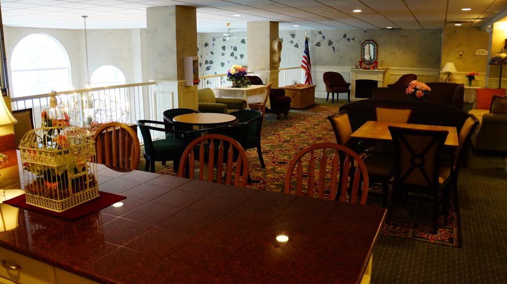Hotel Grand Victorian Branson Esterno foto