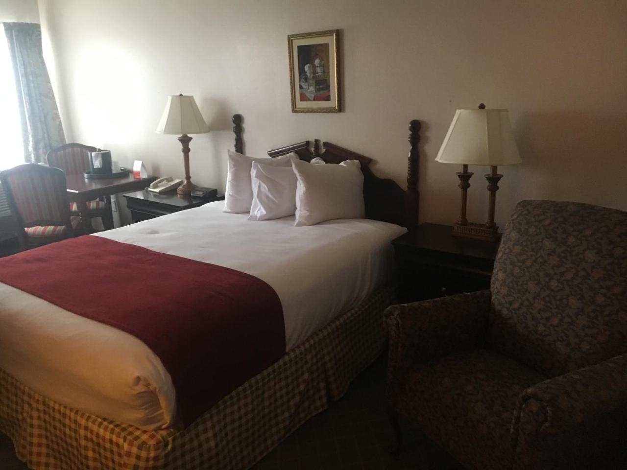 Hotel Grand Victorian Branson Esterno foto
